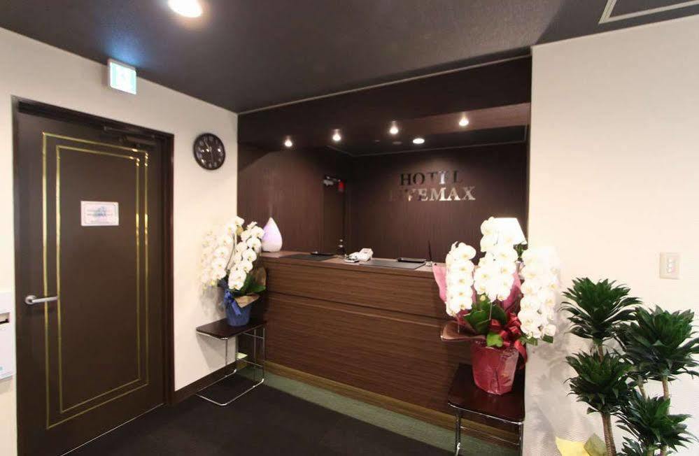 Hotel Livemax KitaFucsu Kültér fotó